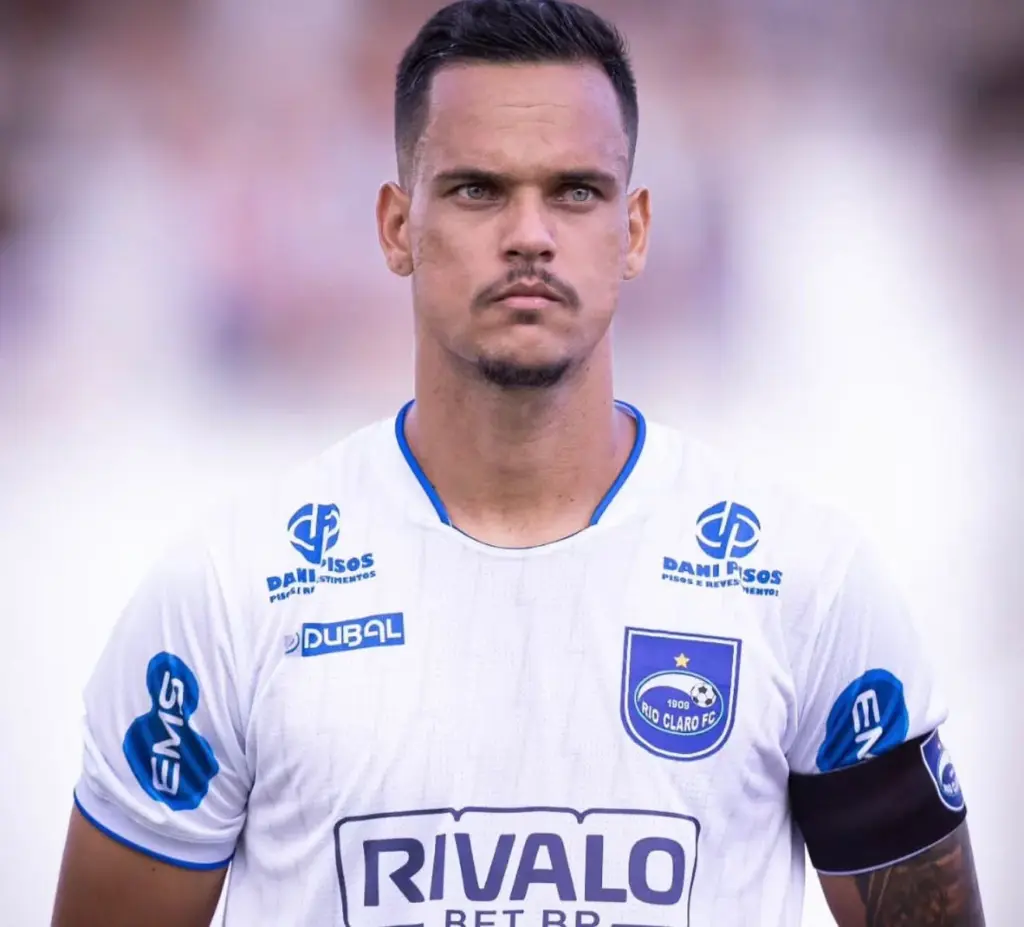 Wellerson Uberaba, de saída do Rio Claro - Foto: Ana Julia Guerreiro