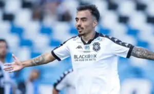 Capital-DF 0 x 2 Rio Branco-ES - Capa-Preta líder do Grupo A