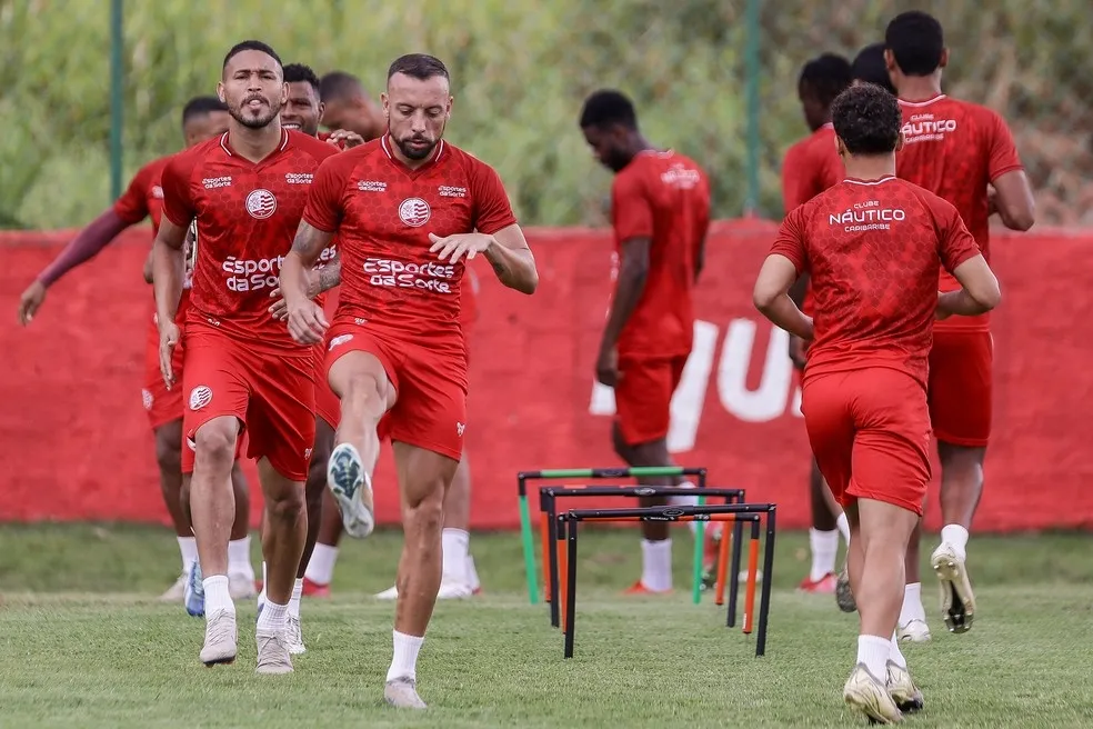 Hélio dos Anjos explica ausência de Paulo Sérgio no Náutico