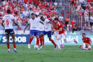 Internacional 0 x 1 Bahia – Tricolor é 3º e joga vaias no Colorado