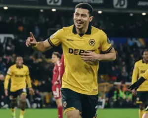 INGLÊS: Wolverhampton bate Liverpool com gol de André no final
