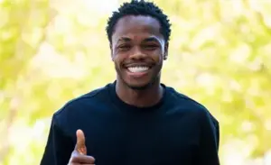 Destaque no Vasco, colombiano mira convocação para Copa do Mundo