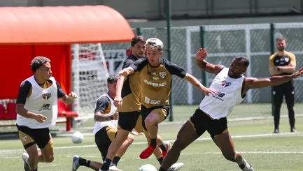 São Paulo retoma treinos e mira duelo contra o Atlético-MG