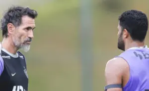 Atlético-MG busca 7ª taça do Mineiro contra o Cruzeiro