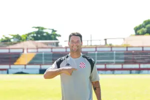 Ídolo do Fluminense, Thiago Neves assume o Sub-20 do Bangu