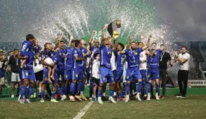 Nacional-AM x Trem-AP - Onde assistir, arbitragem e escalações