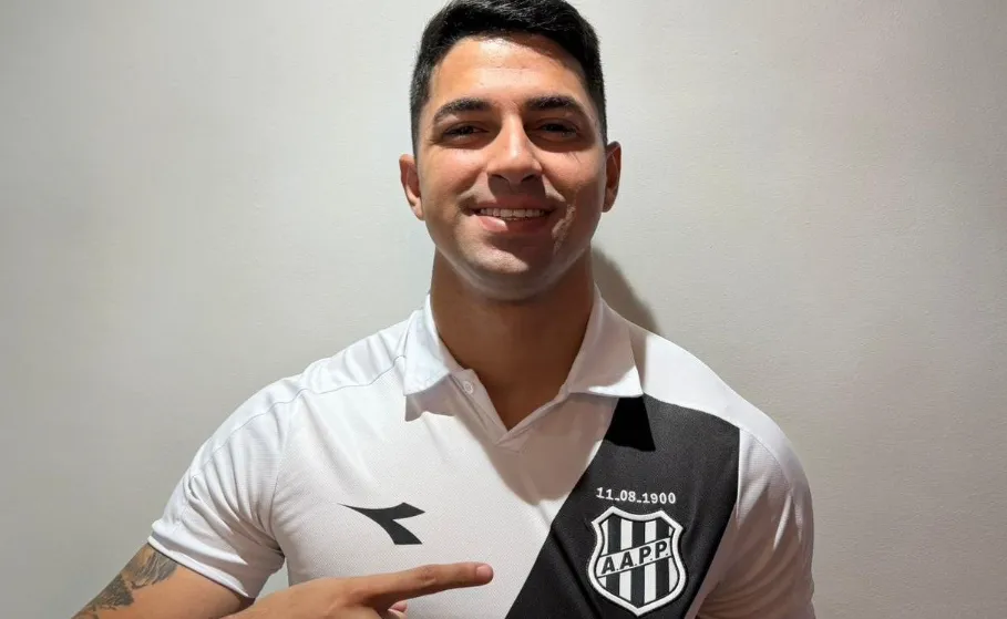 Atacante Vitor Ribeiro, novo reforço da Ponte Preta