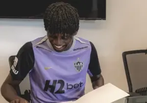 Atlético-MG renova contrato com jovem promessa até 2030
