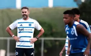 Cruzeiro começa era Artur Jorge sem pressa por novas contratações
