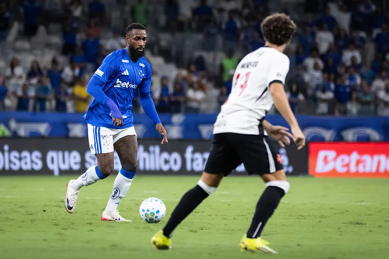 Cruzeiro e Vasco empatam no Mineirao 2