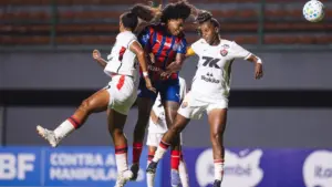 BRASILEIRÃO FEMININO: Bahia supera Vitória em clássico eletrizante
