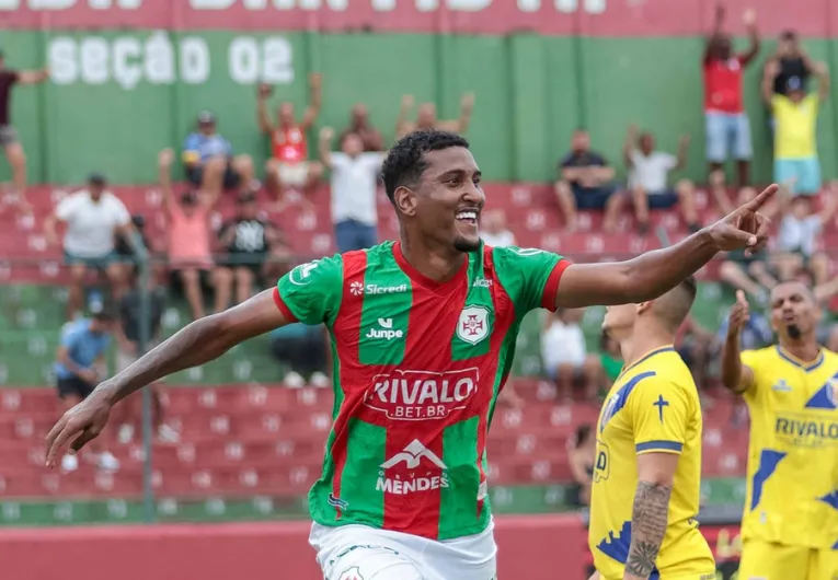 Otávio brilha e comanda vitória da Portuguesa Santista na A3