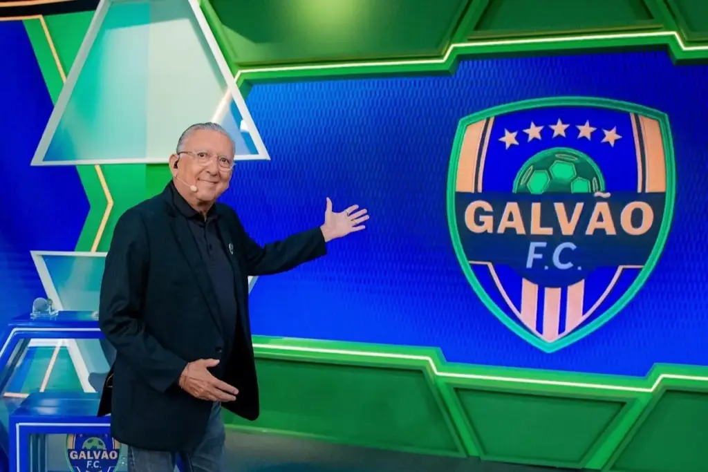 Galvão promete "resenha e polêmica" em novo programa no SBT 2 Galvão promete "resenha e polêmica" em novo programa no SBT (Foto: Lourival Ribeiro/SBT)