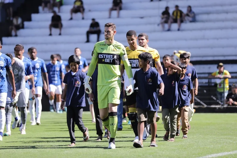 Mirassol encaminha contratação de goleiro do Criciúma (Foto: Celso da Luz/Criciúma)