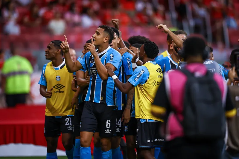 Gremio segura Internacional e conquista o Campeonato Gaucho