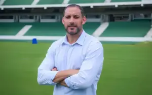 Com Frontini, Guarani chega ao 15º executivo de futebol em 10 anos