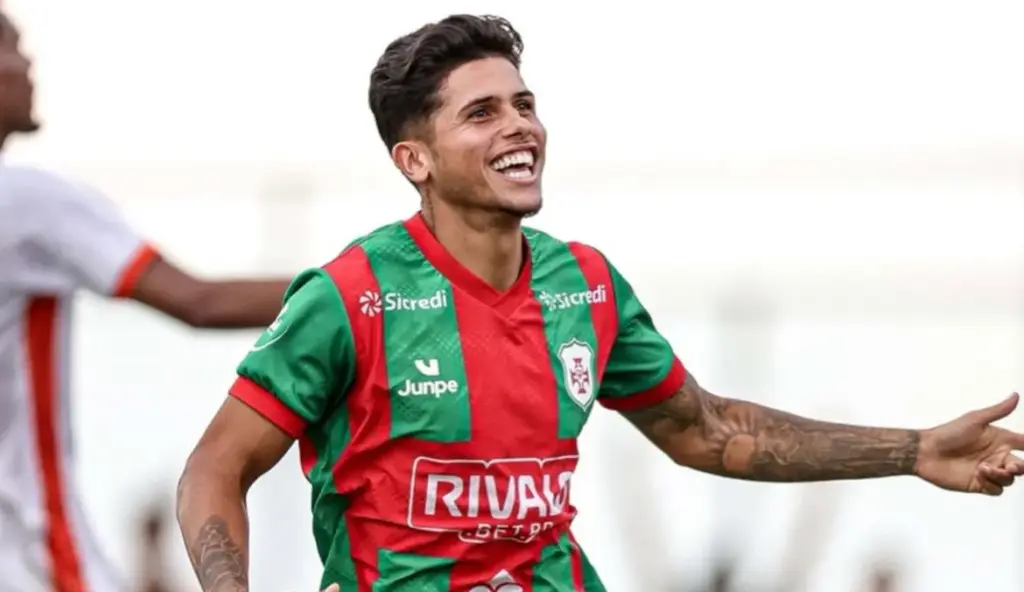 Paulista A3 RIVALO: Artilheiro da  Portuguesa Santista, Yohan desperta interesse no mercado