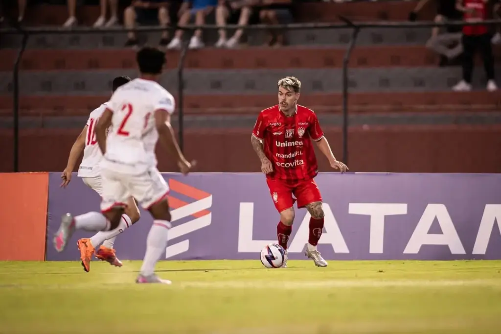 Denner destaca base mantida do Noroeste para a Série D