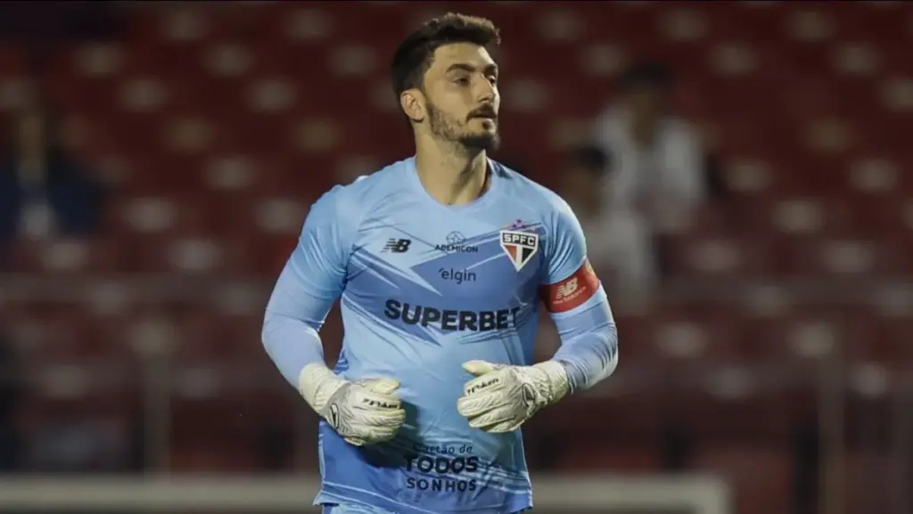 Rafael pode atingir 100 jogos pelo São Paulo no Brasileiro