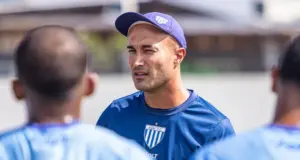 Avaí x Cianorte: estreia inédita agita a Ressacada