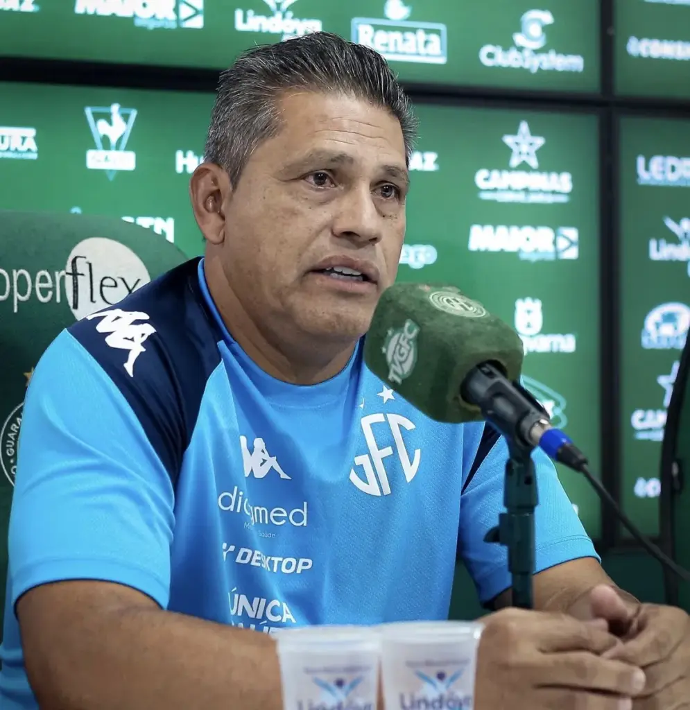 Guarani apresenta Hélio Sizenando para a Série C e técnico destaca “Passo enorme na carreira”