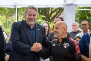 Conselheiros do São Paulo pedem expulsão de vitalício