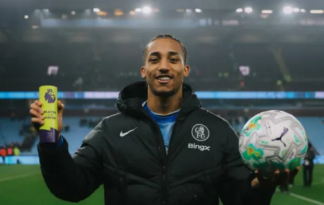 Joao Pedro lidera artilharia ingles sem contar penaltis