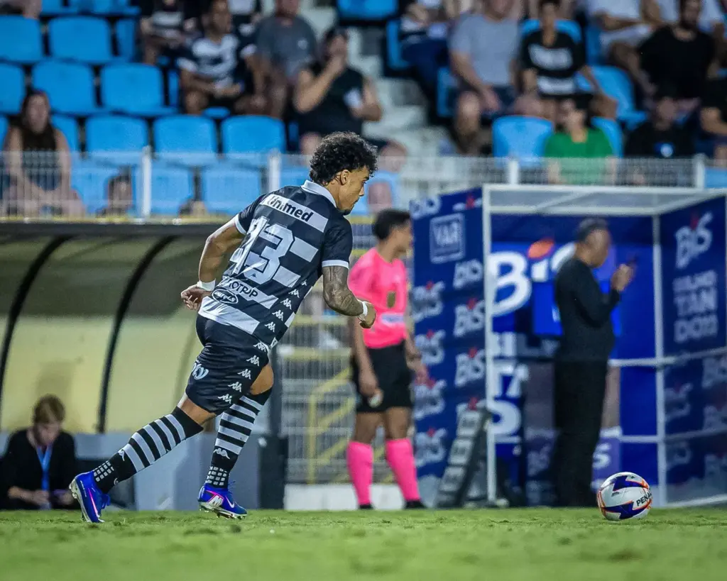 Rennan Siqueira se firma no XV de Piracicaba e mantém defesa sólida