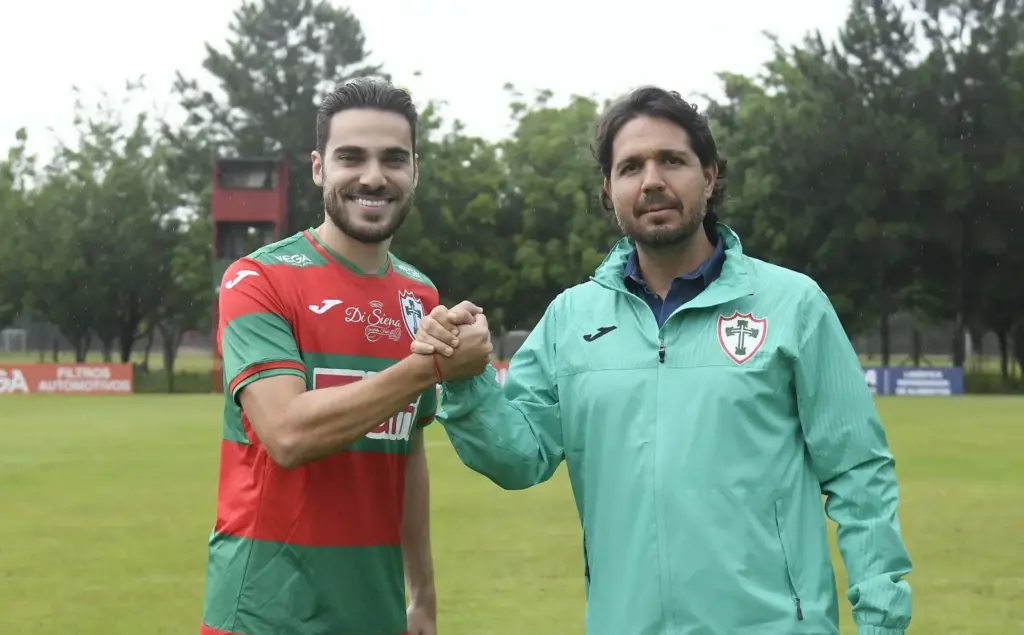 Meia Felipe Tontini - Foto: Divulgação/Portuguesa