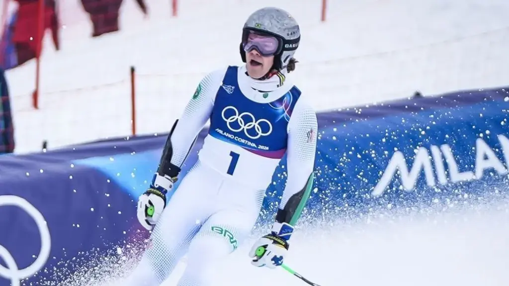 Lucas Braathen perde título do slalom na Copa do Mundo, mas é celebrado por noruegueses