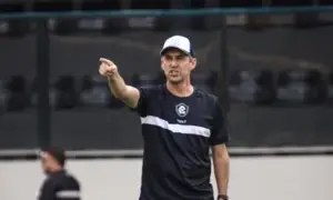 Remo terá 2 desfalques contra o Fluminense por cláusula contratual