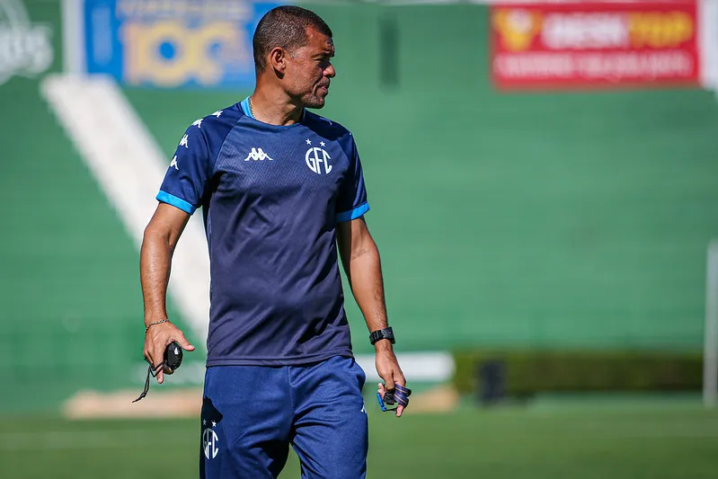 Auxiliar técnico Marcelo Cordeiro - Foto: Raphael Silvestre/Guarani FC