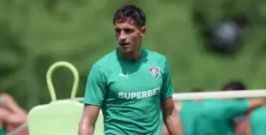 Fluminense pode ter volta de Bernal após lesão no joelho