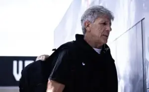 Vasco: Renato reencontra Fluminense e Grêmio em sequência de jogos