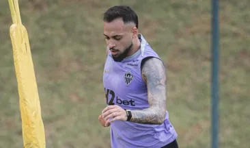 Atlético-MG monitora Maycon e aguarda liberação médica