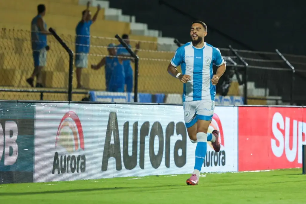 Novorizontino 1 x 3 Londrina - Tubarão vence Tigre do Vale em retorno à Série B