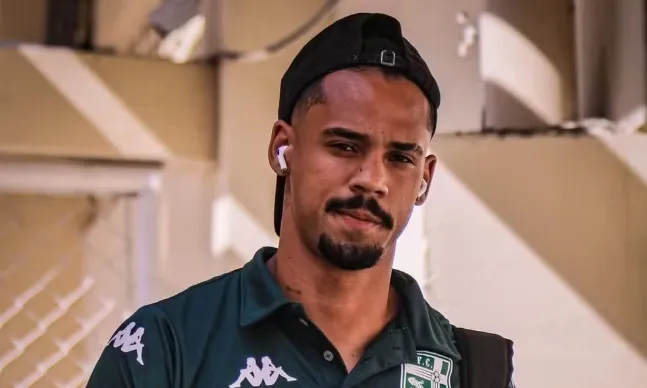 Ponte Preta encaminha contratacao rodriguinho