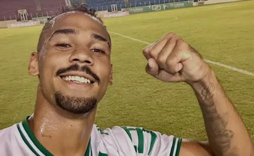 Ponte Preta se aproxima de atacante ex atletico mg 1