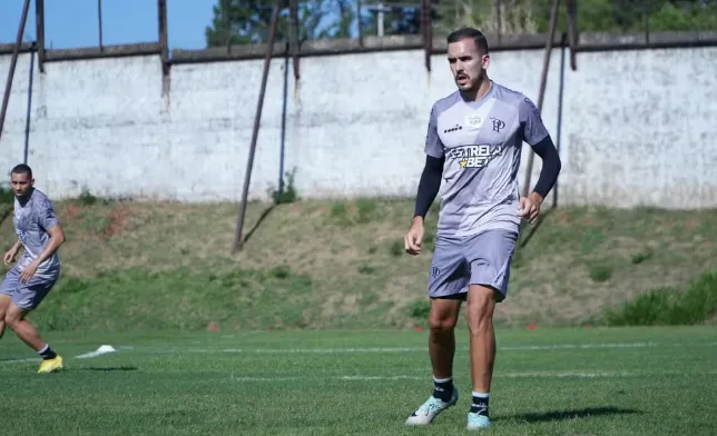 Ponte faz acordo com zagueiro e evita transfer ban