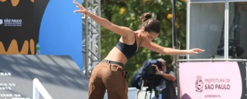 Rayssa Leal se destaca e vai à final do Mundial de Skate Street