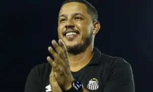 Santos integra técnico do sub-20 à comissão de Cuca