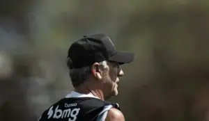 Vasco renasce com Renato Gaúcho e segue empolgando a torcida