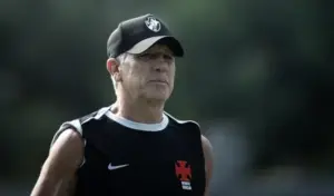 Vasco avalia usar time reserva na estreia da Sul-Americana