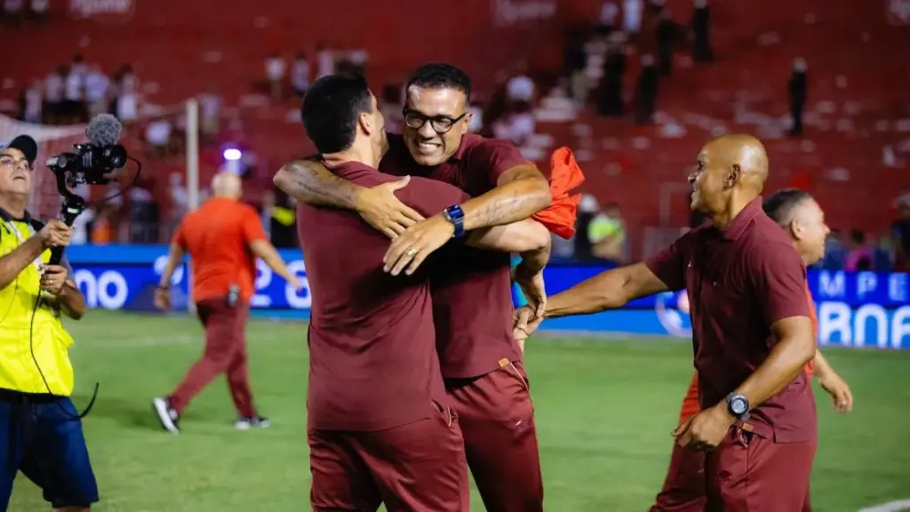 Com título de 2026, Roger Silva entra para grupo histórico do Sport (Foto: Paulo Paiva/SCR)