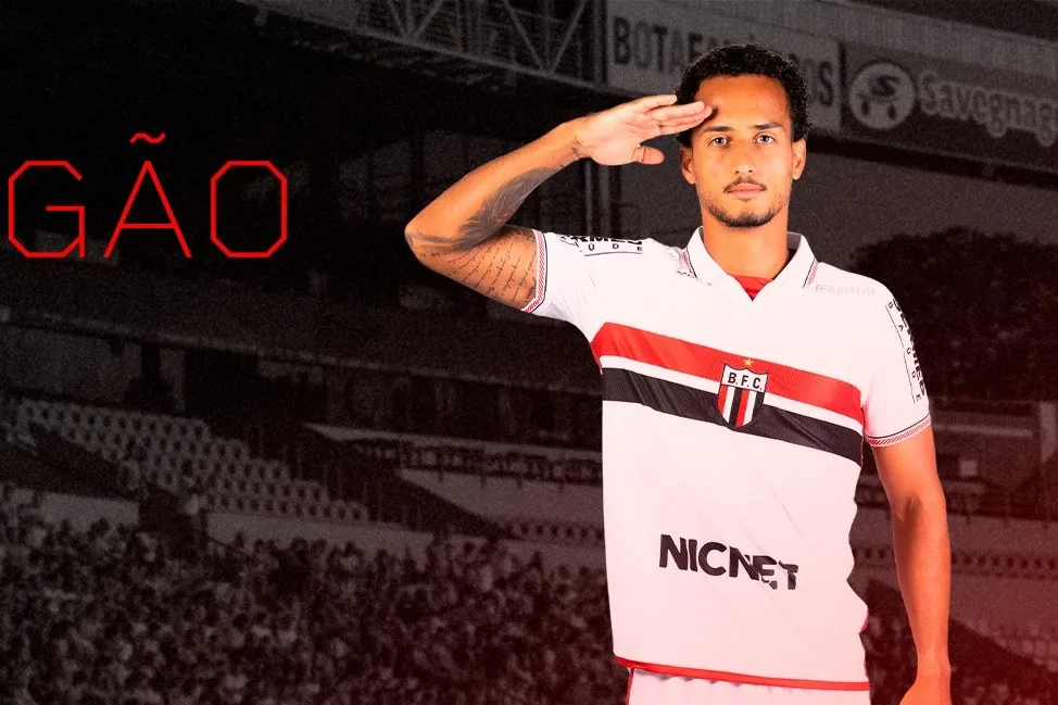 Botafogo-SP garante permanência de Everton Morelli com novo contrato (Foto: Divulgação)