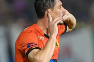 Santa Catarina 1 (5) x (4) 1 Cuiabá - Zebra passeou na Copa do Brasil