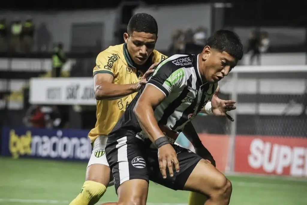 Athletic-MG 2 x 0 Ypiranga-RS - Mineiros fazem dever de casa (Foto: Divulgação/Athletic)