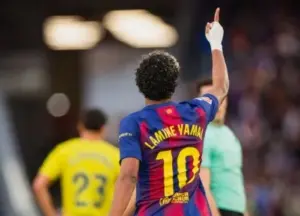 Yamal revela fase difícil e celebra retomada no Barcelona: 'Voltei a sorrir'