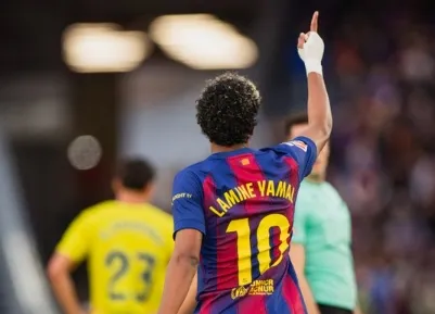 Yamal revela fase difícil e celebra retomada no Barcelona: 'Voltei a sorrir'
