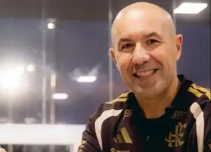 'No Brasil, só vou treinar o Cruzeiro', disse novo técnico do Flamengo, há 7 meses